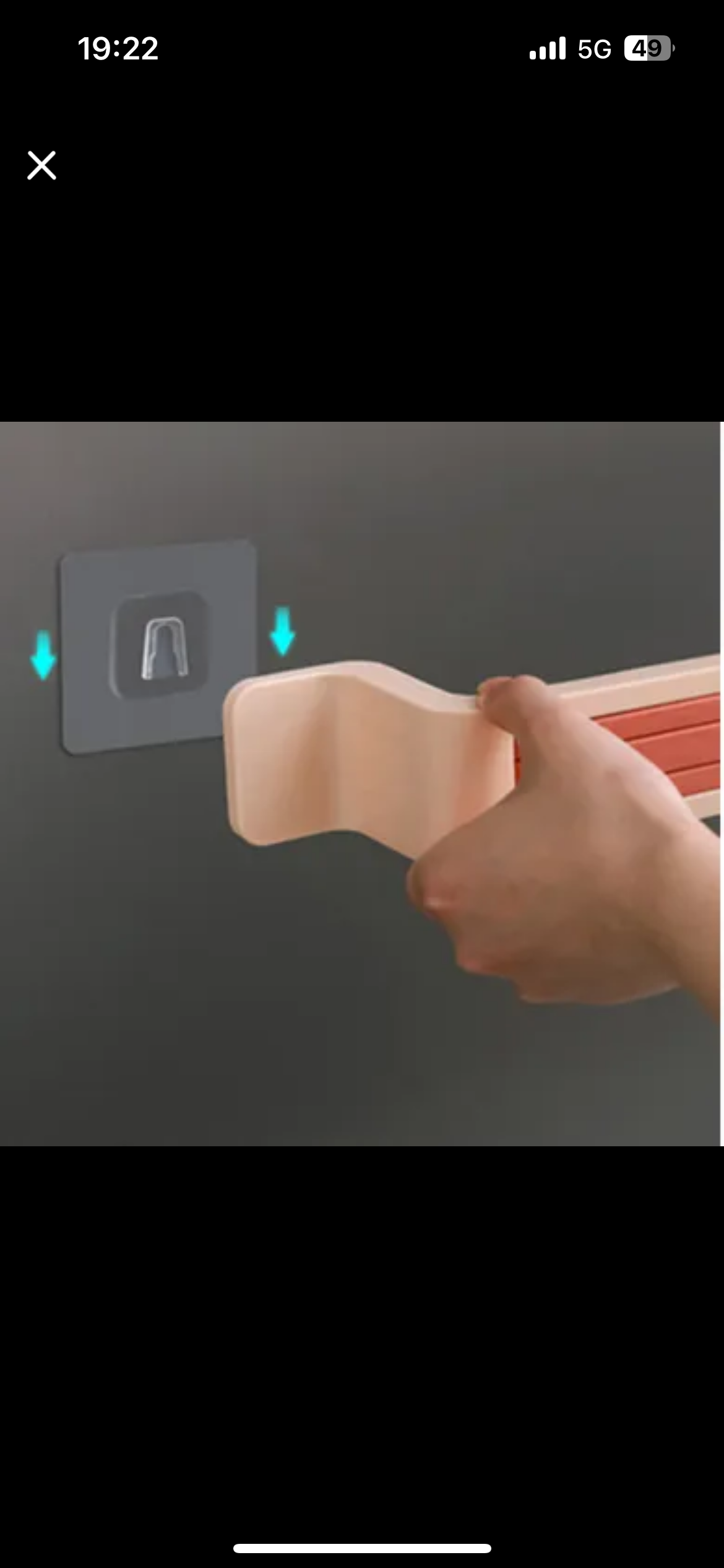 Rotating Wall Mounted Towel Rack